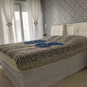  Apartamento Maravilhoso Em Na Dos Ingleses Com Piscina